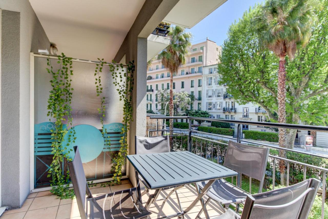 Prince Of Wales Apartment Ница Екстериор снимка